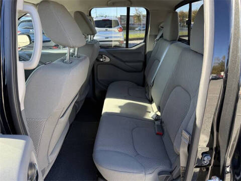 2021 Nissan Frontier SV