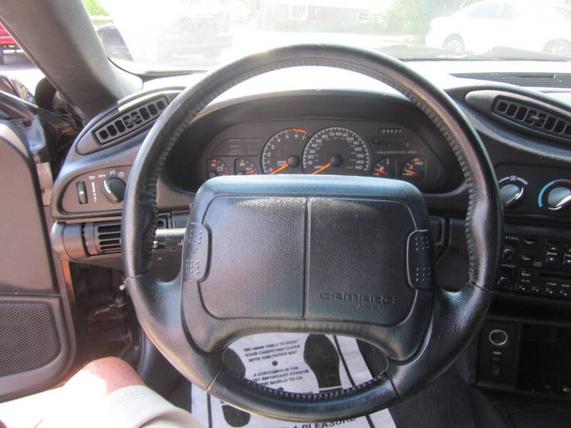 1996 Chevrolet Camaro - Photo 17