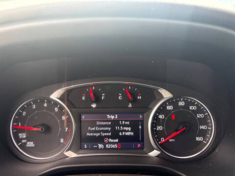 2021 GMC Acadia SLT