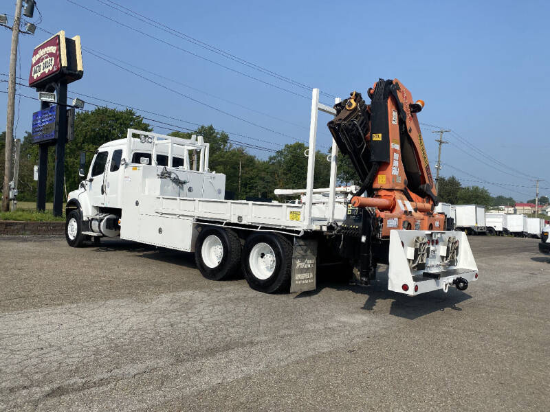 2007 Freightliner M2 106