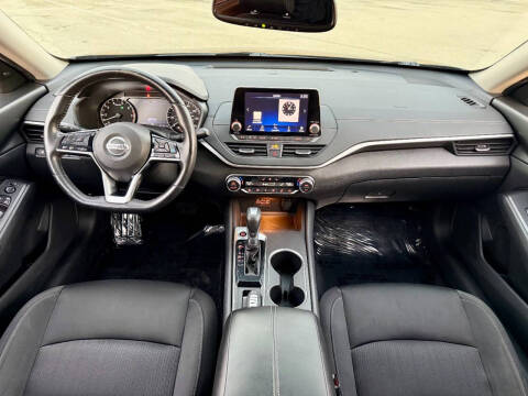 2019 Nissan Altima 2.5 SV