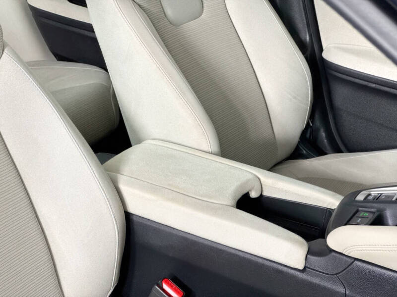 2019 Honda Insight EX