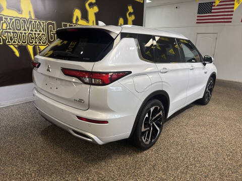 2024 Mitsubishi Outlander PHEV