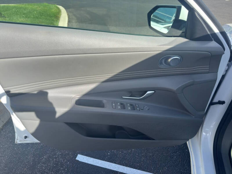 2022 Hyundai Elantra