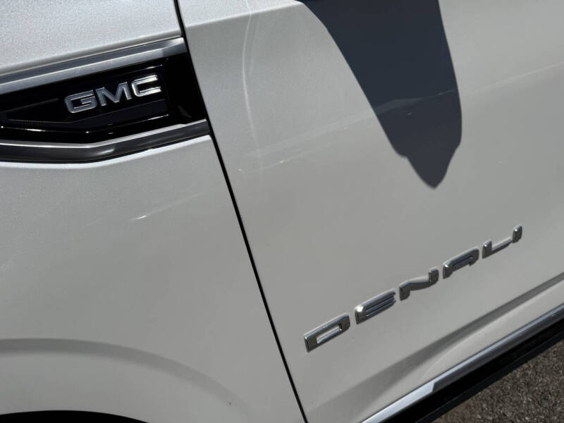 2021 GMC Yukon Denali