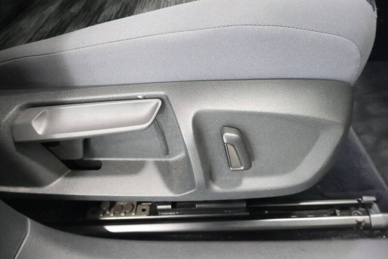 2022 Volkswagen ID.4 Pro