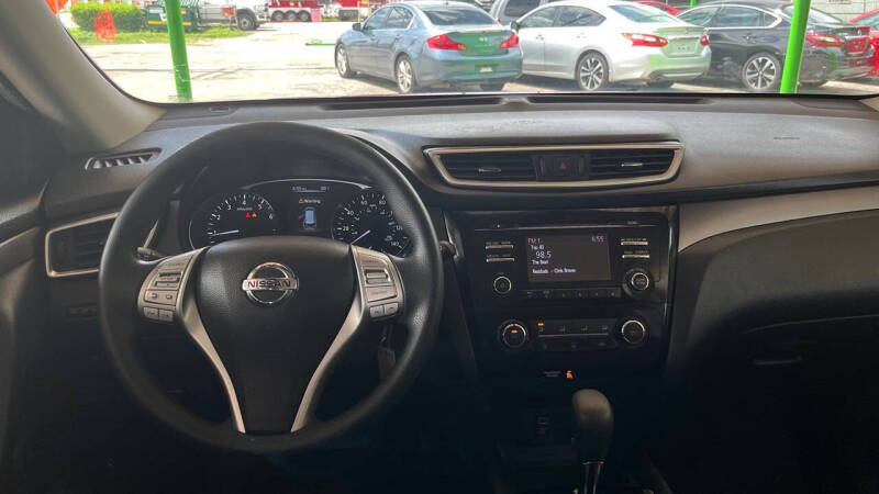 2015 Nissan Rogue S
