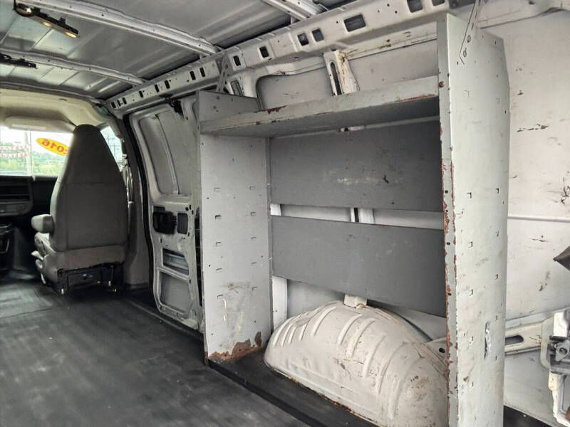 2016 Chevrolet Express 2500