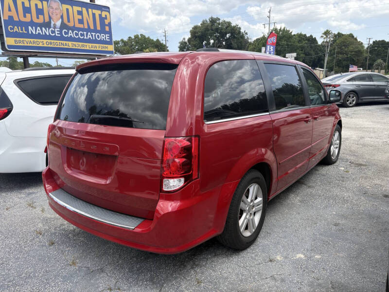 2012 Dodge Grand Caravan Crew