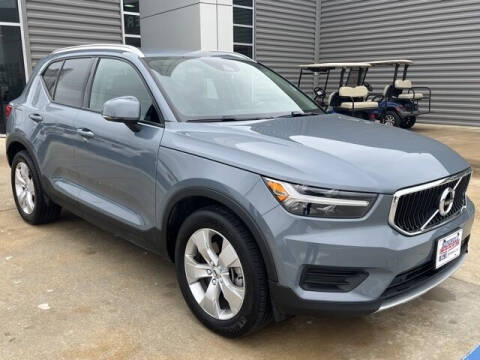 2020 Volvo XC40