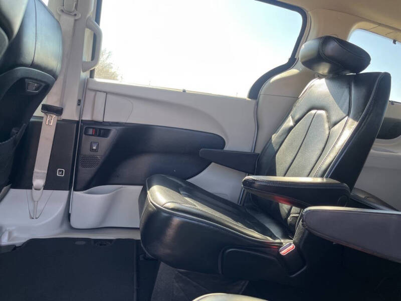 2019 Chrysler Pacifica Limited