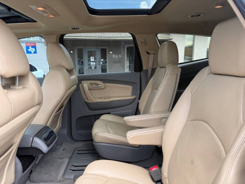 2011 Chevrolet Traverse LT