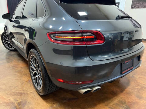 2018 Porsche Macan S