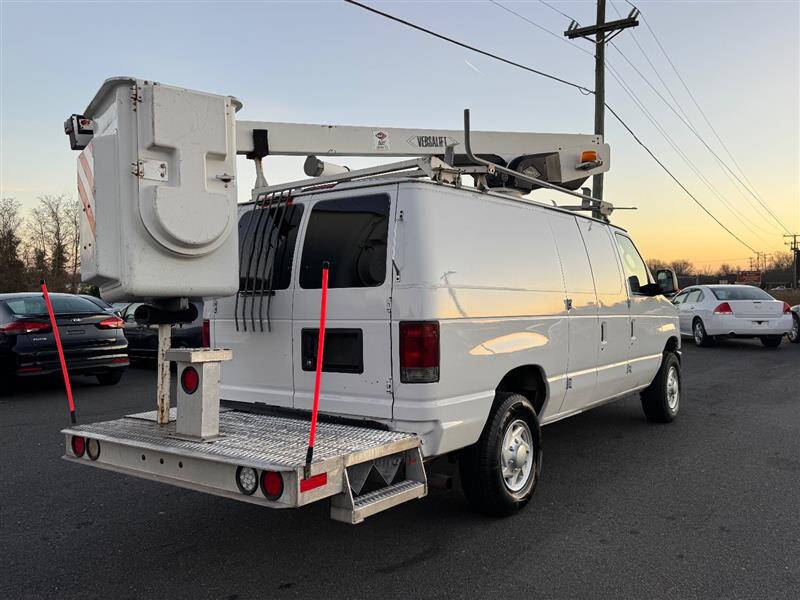 2011 Ford E-Series E-350 SD