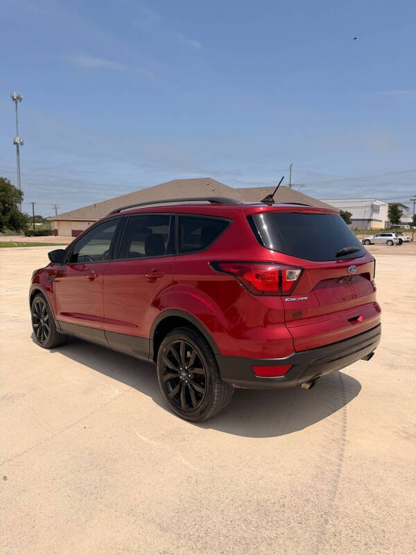 2019 Ford Escape SE