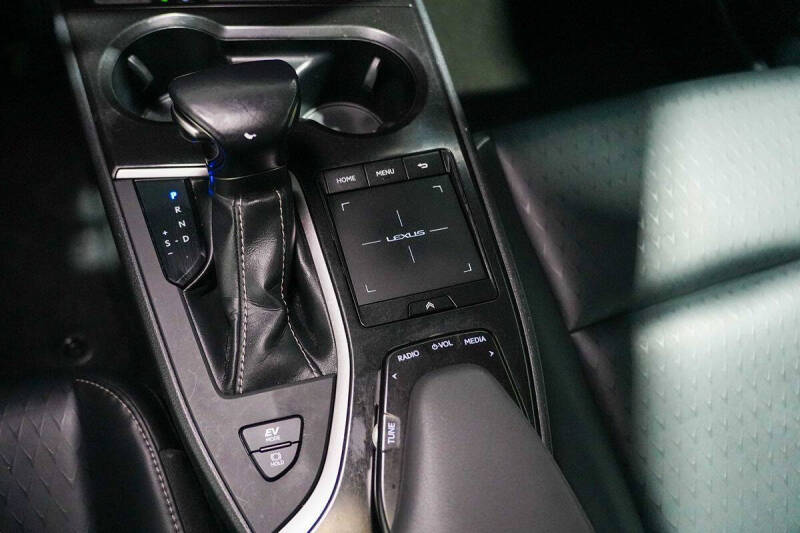 2021 Lexus UX 250h