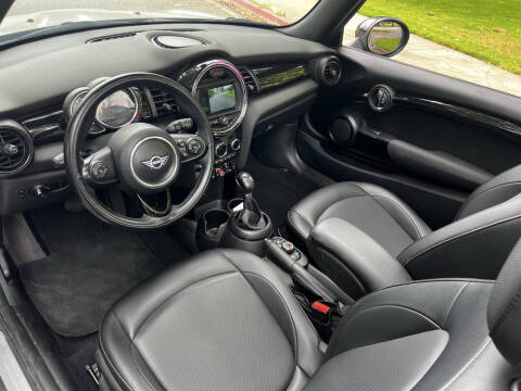 2019 MINI Convertible Cooper