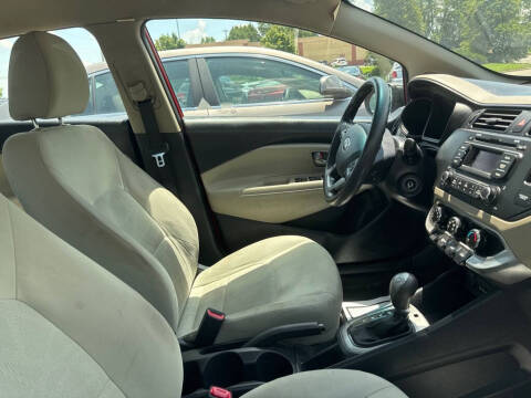 2013 Kia Rio 5-Door LX