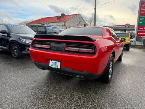 2015 Dodge Challenger SXT