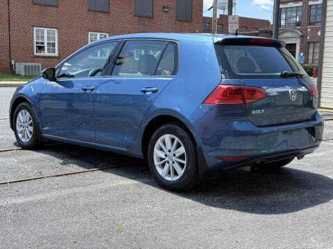 2016 Volkswagen Golf TSI S