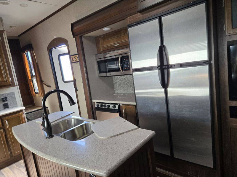 2016 Keystone RV Montana