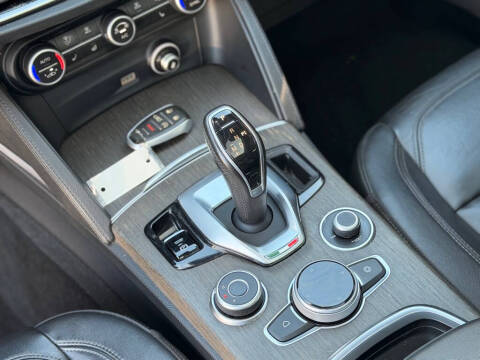 2021 Alfa Romeo Stelvio Ti
