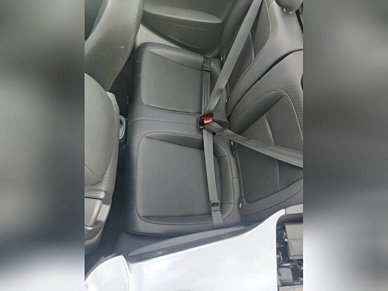 2013 Volkswagen Beetle Convertible