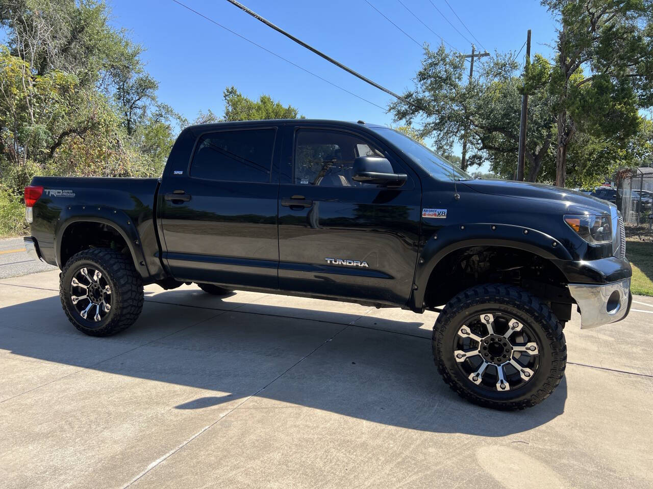 Used Car 2010 Toyota Tundra  Grade 4x4 4dr Crewmax Cab Pickup Sb (5.7l V8 Ffv) For Sale Under $20,000 In Austin, Texas