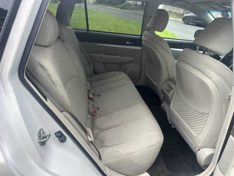 2012 Subaru Outback 2.5i Premium