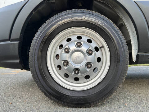 2022 Ford Transit 250