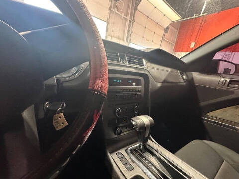 2010 Ford Mustang V6