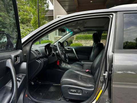 2008 Toyota Highlander Sport