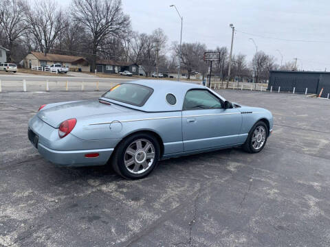 2004 Ford Thunderbird Deluxe