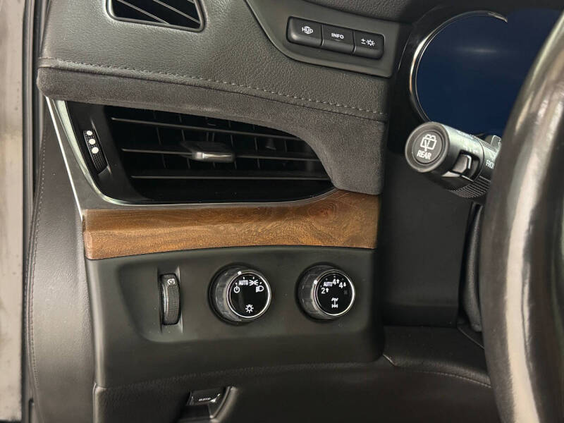 2020 Cadillac Escalade Premium Luxury