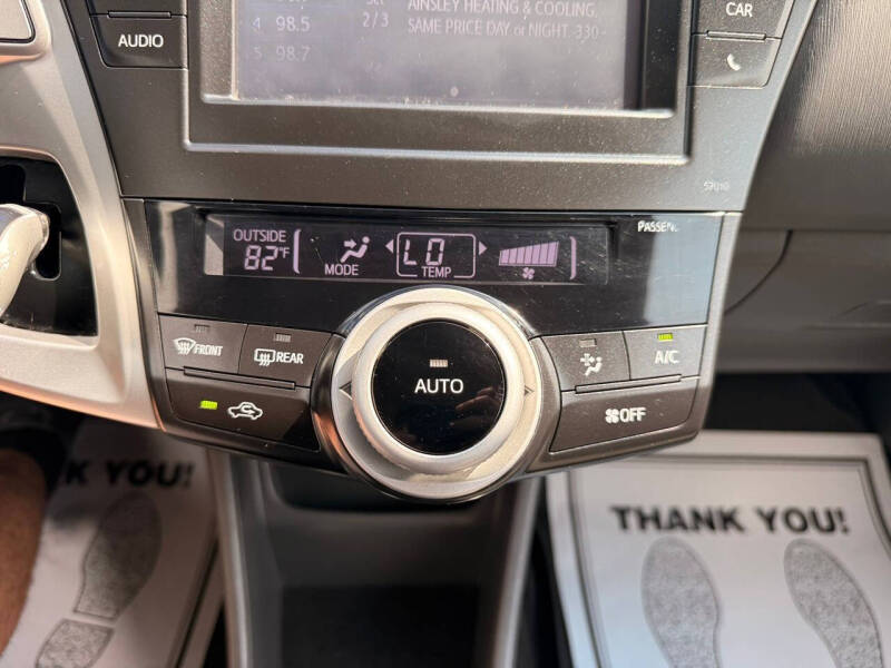 2013 Toyota Prius v Two