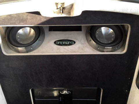 2005 Dodge Magnum SE