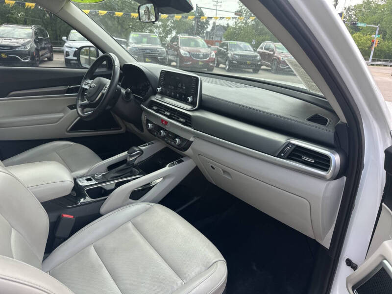 2020 Kia Telluride S