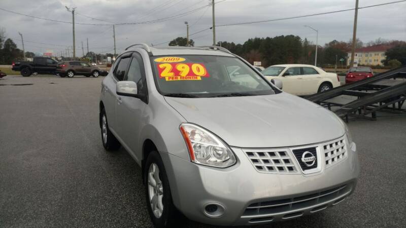 2009 Nissan Rogue for sale at Kelly & Kelly Supermarket of Cars in Fayetteville NC