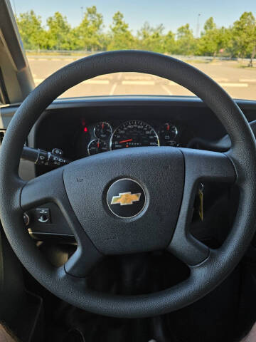 2016 Chevrolet Express 2500
