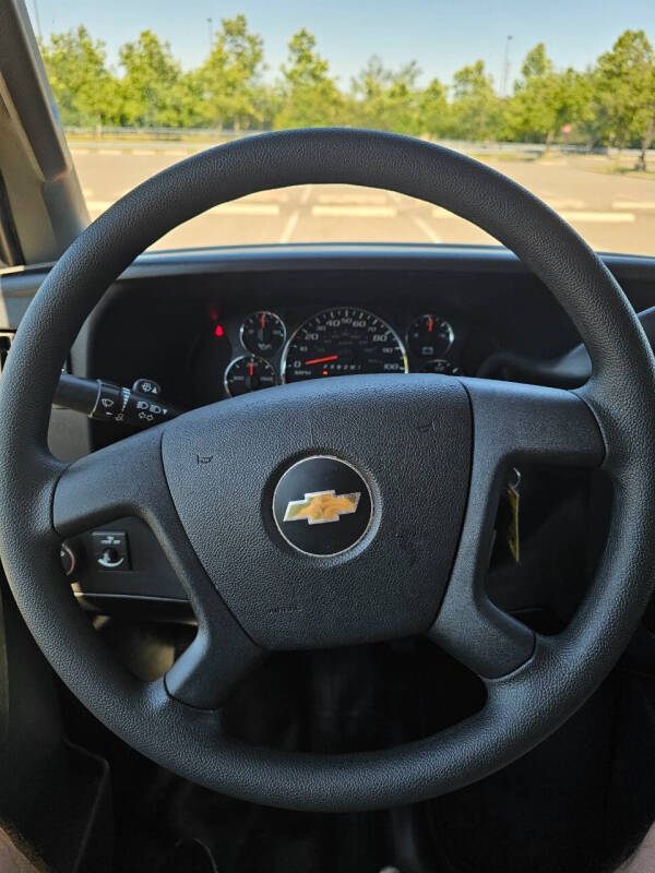 2016 Chevrolet Express 2500