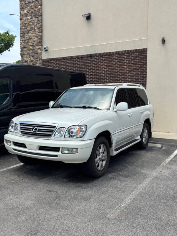 2005 Lexus LX 470's photo