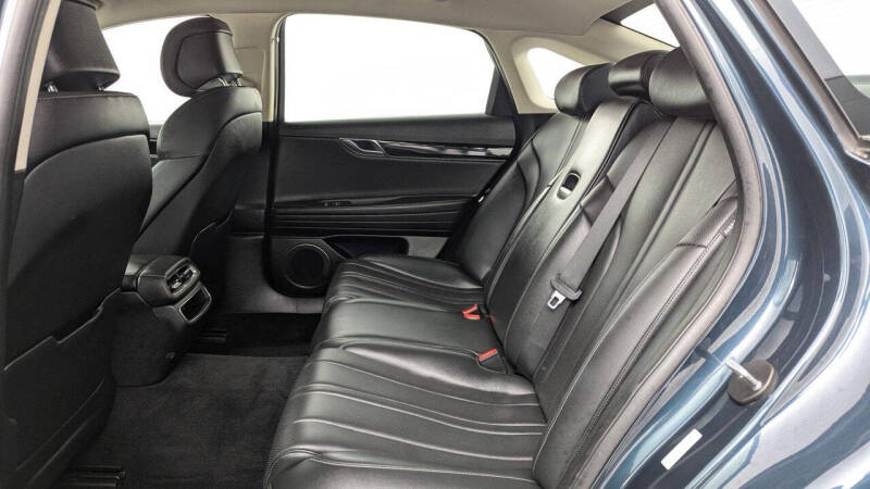 2023 Genesis G80 2.5T