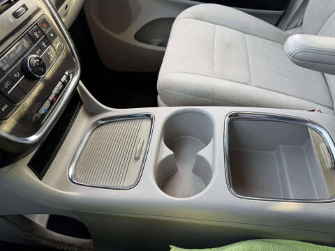 2011 Dodge Grand Caravan Crew