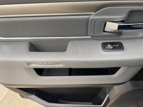 2019 RAM 1500 Classic SLT