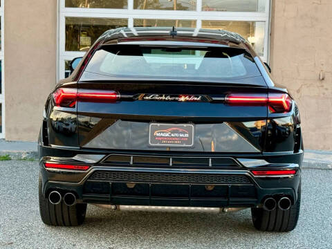 2024 Lamborghini Urus S