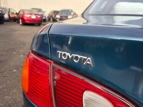 2000 Toyota Corolla CE