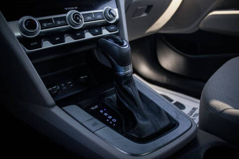 2020 Hyundai Elantra