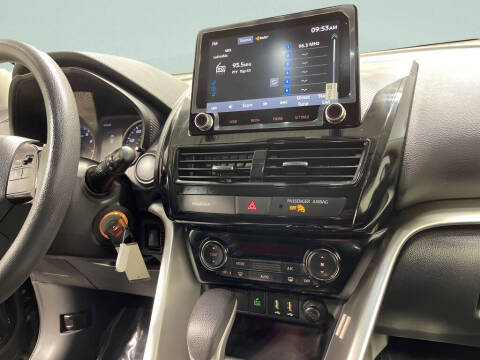 2023 Mitsubishi Eclipse Cross LE
