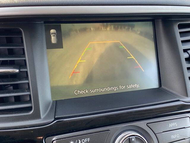 2020 Nissan Pathfinder S