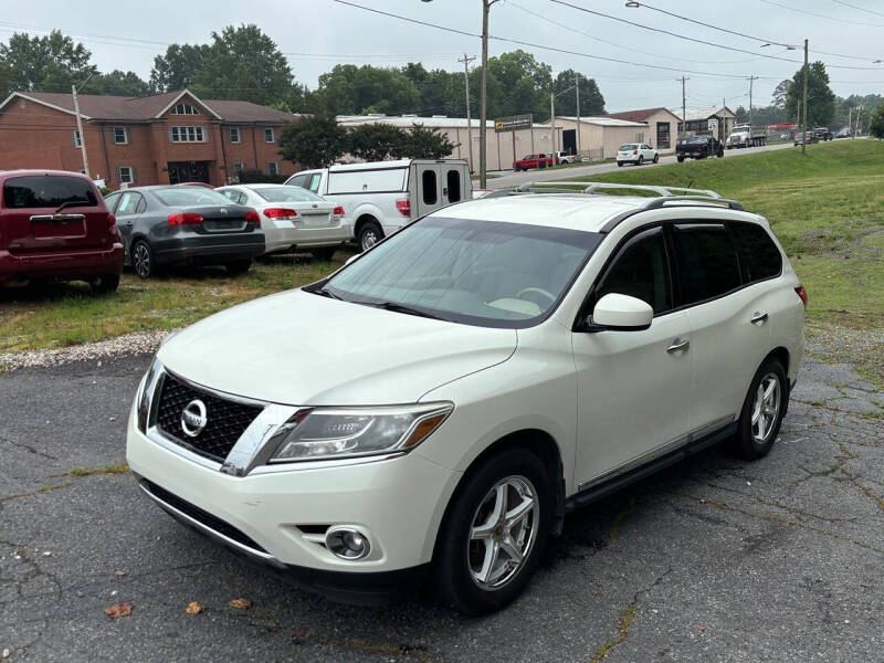 2015 Nissan Pathfinder SL